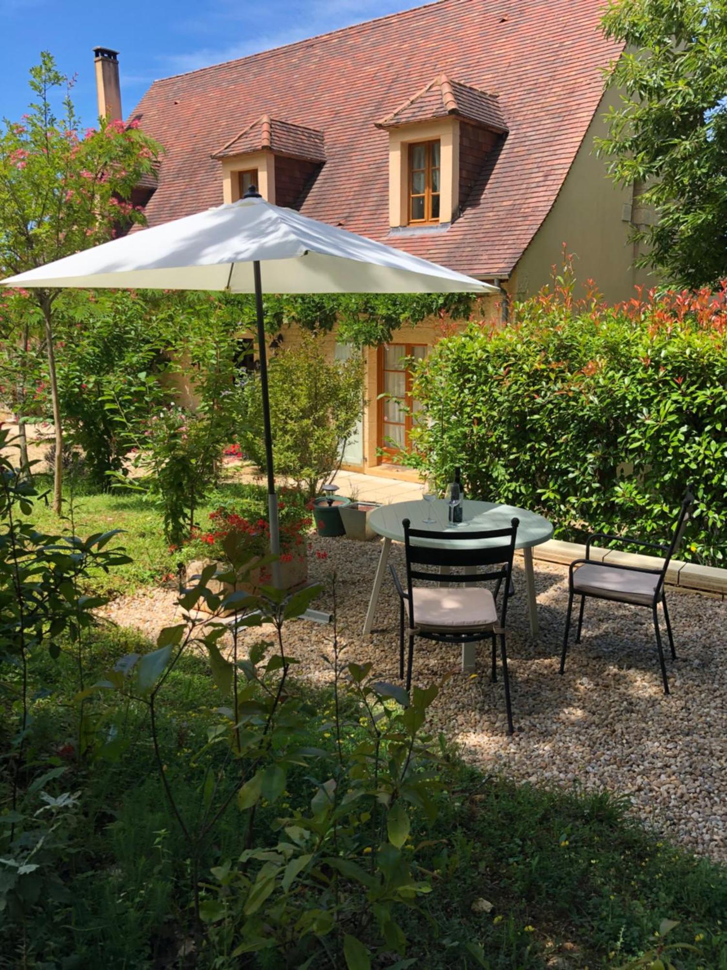 Bed and Breakfast Les Jonquilles Domme Exteriér fotografie